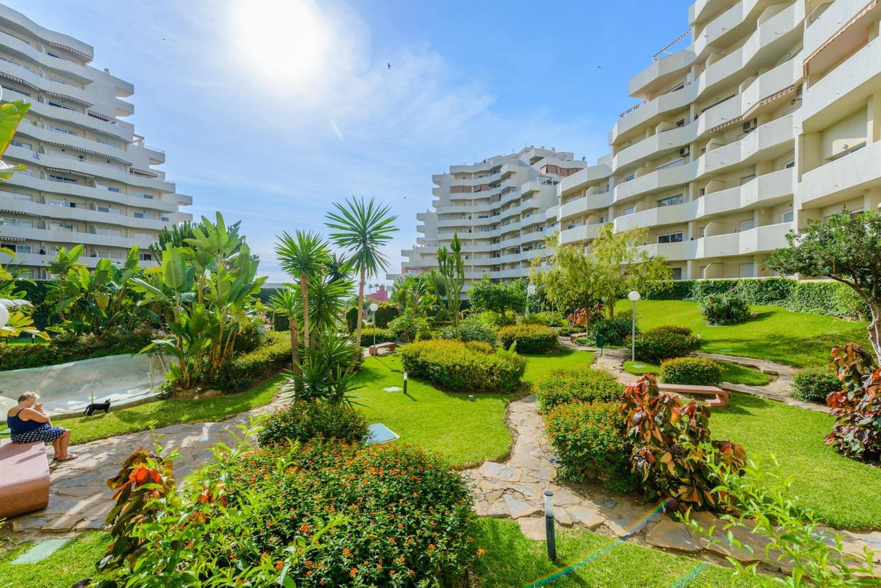 Cubo's Estudio 118 Benal Benalmádena