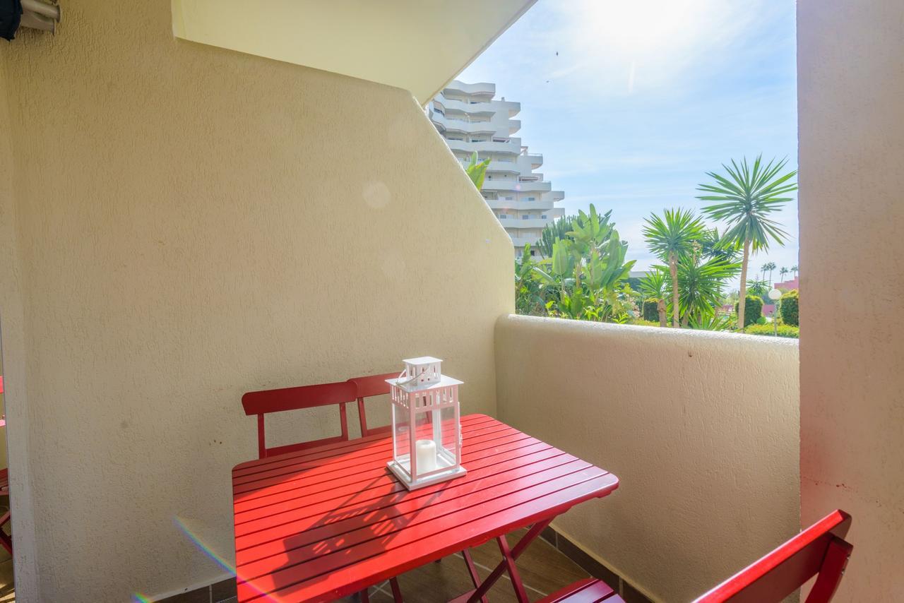 Apartamento Cubo's Estudio 118 Benal